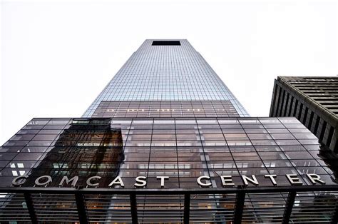 Comcast Center Philadelphia Photograph by Bill Cannon