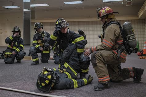 Columbus firefighters use mall demo space as training ground - The Republic News