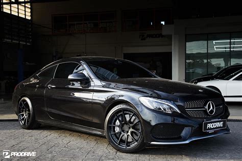 Mercedes-Benz C43 AMG Black BC Forged HCA162S | Wheel Front