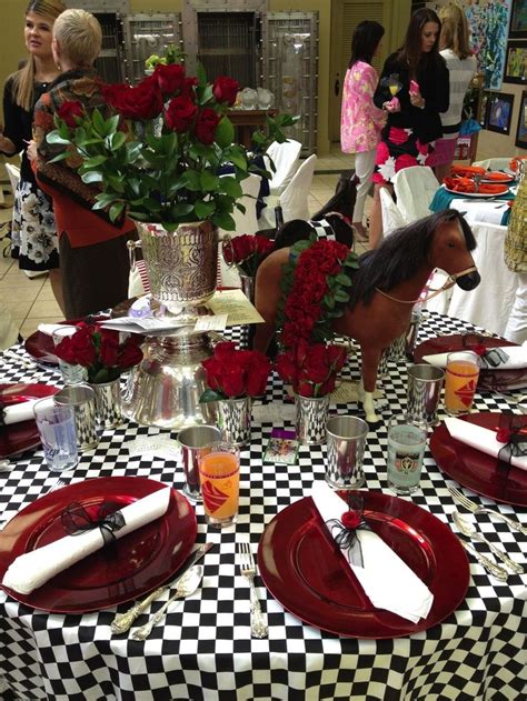 Perfect derby party table decor | Kentucky derby party decorations, Kentucky derby themed party ...