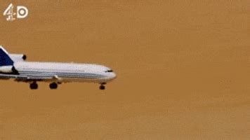 Boeing GIFs - Find & Share on GIPHY