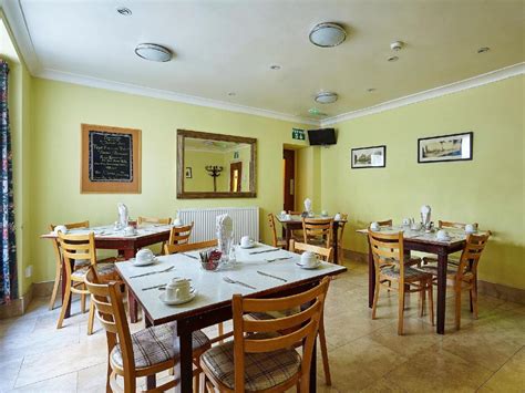 Macdonald Hotel, London | 2024 Updated Prices, Deals