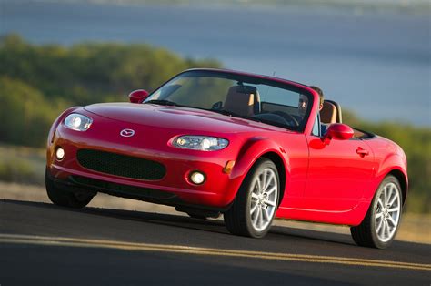 2006 Mazda MX-5 Miata Review