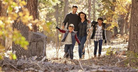 Caminatas en la naturaleza y la salud familiar - ClikiSalud.net | Fundación Carlos Slim