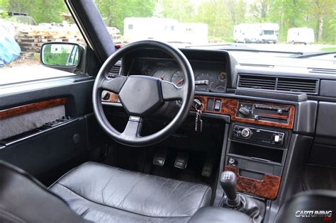 Volvo 740 Turbo stance, interior