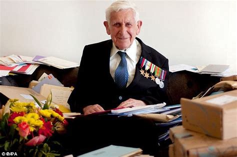 D-Day veteran Bernard Jordan dies aged 90 | Daily Mail Online