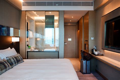 Horizontally yours: Harbour view room, Harbour Grand Kowloon, Hung Hom, HK