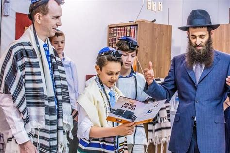 Bar Mitzvah: When It Is and How to Celebrate - A Jewish Boy's Coming of Age - Chabad.org