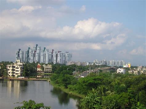 Kolkata Skyline | The changing skyline of eastern Kolkata su… | Flickr