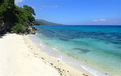 Sumilon Island (Oslob) Beach / Cebu / Philippines // World Beach Guide