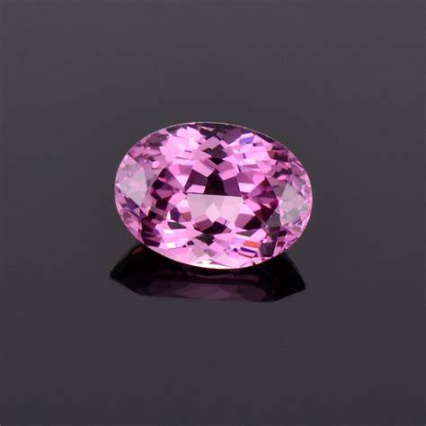 Gorgeous Pink Spinel Gemstone from Sri Lanka, 1.45 cts., 8x6 mm., Oval Shape