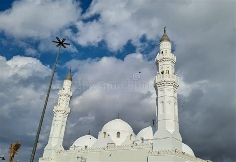 Quba Mosque, Medina. Blue Sky but Cloudy Up There Stock Image - Image ...