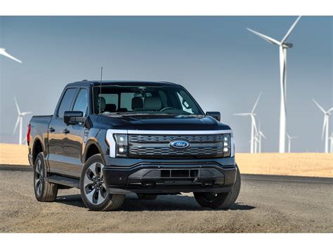 2023 Ford F-150 Lightning Pictures: | U.S. News