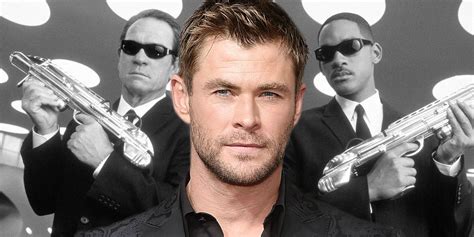 Chris Hemsworth in Talks For Men in Black Reboot/Spinoff