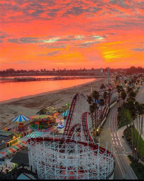 Santa Cruz Beach, Boardwalk and Wharf - taken in February 2019 (Levy ...