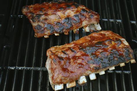 Deliciosas costillas a la parrilla - Univision