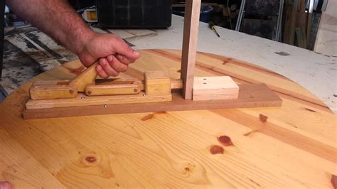 Diy Long Wood Clamps : Homemade Wooden C Clamps - you can never have enough - YouTube - Bar f ...