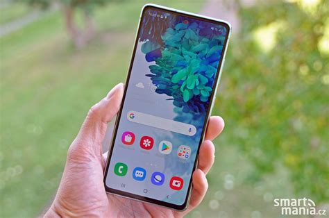 Galaxy S20 FE dostává Android 11 a One UI 3.0, update už dorazil do ČR ...