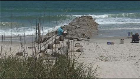 Pawleys Island takes over defense of beach groin | WPDE