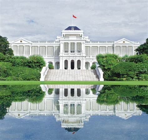 Tea With Prime Minister Lee Hsien Loong At The Istana