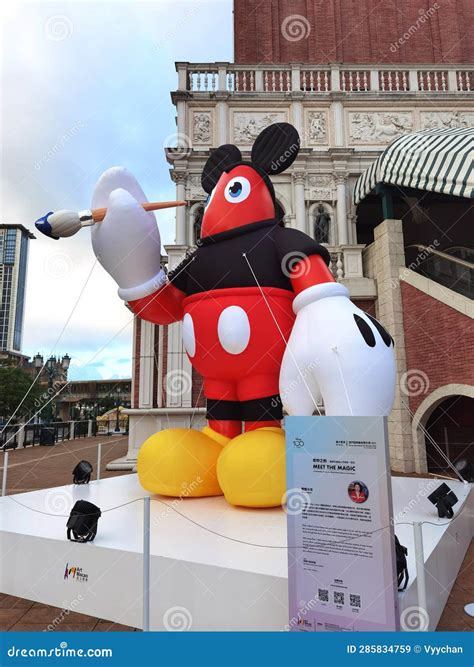 2023 Art Macao Venetian Resort Hotel Inflatable Lobster Mickey Mouse Sculpture Disney 100th ...