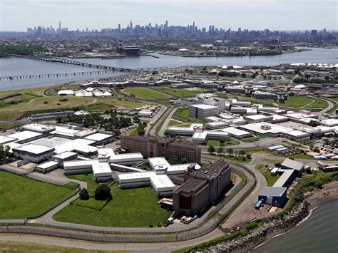 New York City to invest in mental health to reduce violence at Rikers Island jail | Crain's New ...