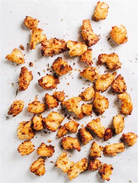 The -CRISPIEST- Homemade Garlic Croutons (ready in 10') - Real Greek ...