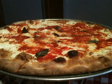 NYC’s Grimaldi’s Pizzeria in the Limelight Marketplace – dee Cuisine