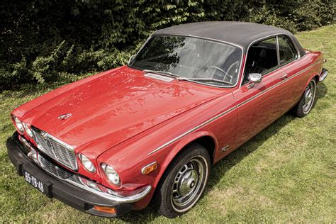 Jaguar XJ12 Coupé 1975 V12 5.3L For Sale | Car and Classic