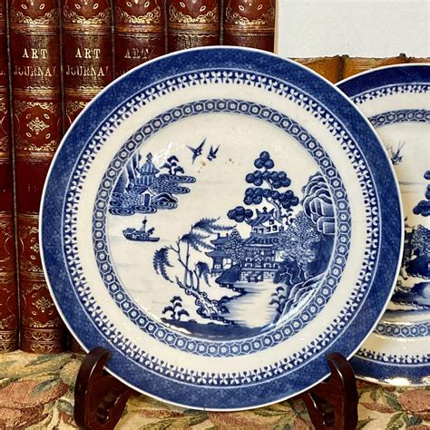 Pair of Chinese Export Porcelain Blue & White Plates. – Andrew Dando ...