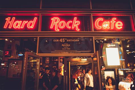 Hard Rock Cafe | Restaurants | Warsaw