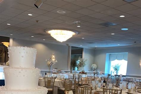 The Elmcrest Banquets - Banquet Hall Wedding Venues - Elmwood Park, IL - WeddingWire