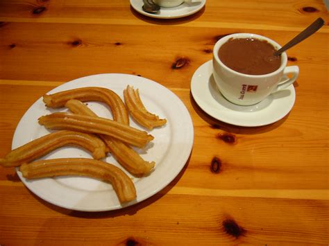 File:Chocolate with churros.jpg - Wikipedia