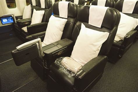 An Honest Air New Zealand Business Class Review (With Tips)