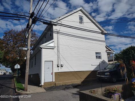 28 E 9th St, Hazleton, PA 18201 | MLS #23-4767 | Zillow