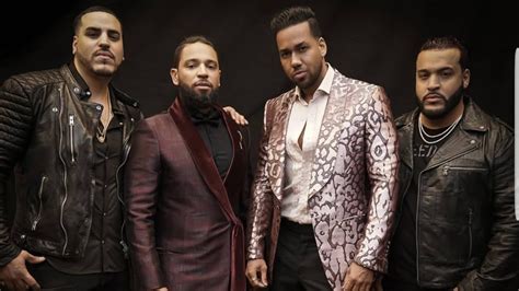 Romeo Santos " Aventura " ( premios Billboard 2019 ) - YouTube