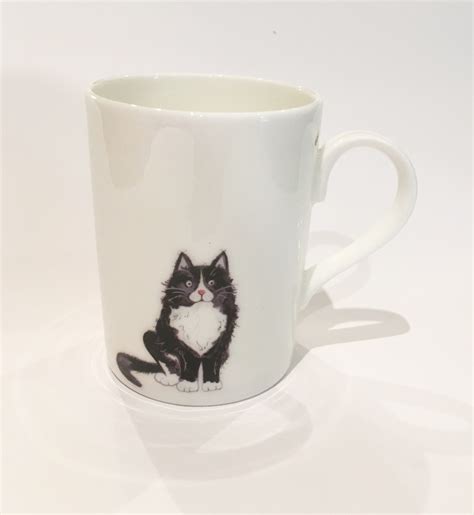 Roy Kirkham - Cats Mug - Black and White Long Hair - Animal Gifts 4 U