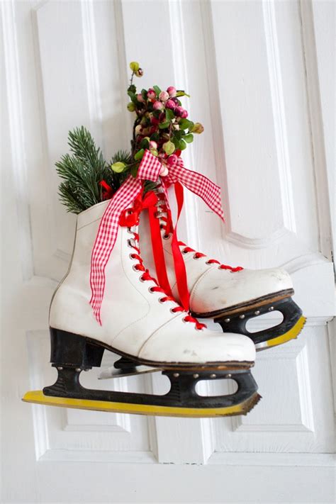 DIY Ice Skate Christmas Decor | Faux Sho