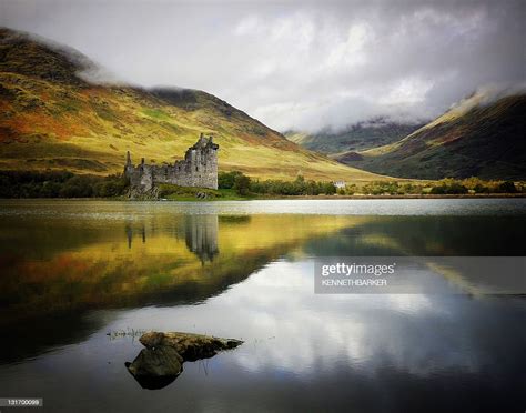 Kilchurn Castle Loch Awe High-Res Stock Photo - Getty Images