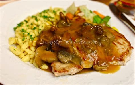 German Jaeger Schnitzel with Spaetzle | Jaeger schnitzel, Schnitzel recipes, Pork schnitzel