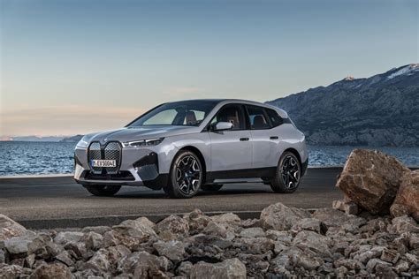 BMW iX xDrive50 Is a Bold All-Electric Crossover