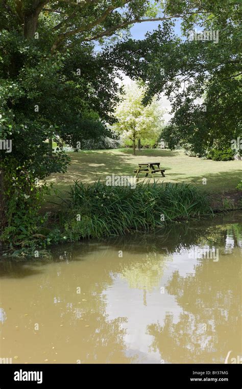 worcester and birmingham canal stoke prior worcestershire Stock Photo ...