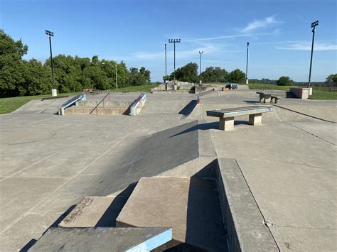 Top 4 skateboarding parks to practice your skills around Kansas City | FOX 4 Kansas City WDAF-TV ...