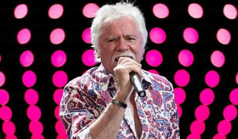 Singer and writer Joe Bonsall Biography, Career and Family - TFIGlobal