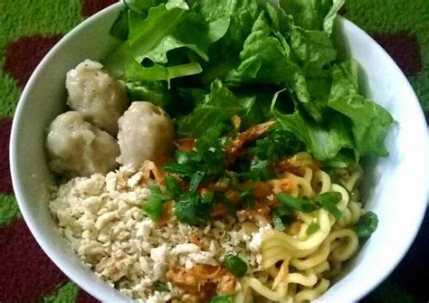 Resep Mie ayam jakarta oleh adinda rahmania - Cookpad