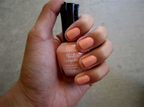 Andrea's Nails: Pastel Orange by Kleancolor