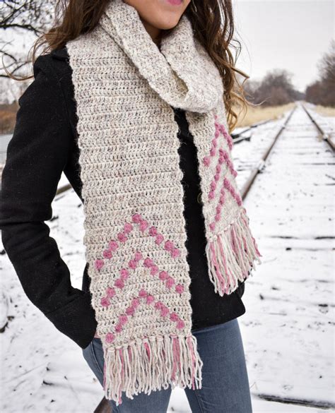 Double Crochet Scarf (Crochet) – Lion Brand Yarn