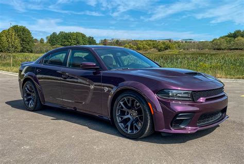 Dodge Charger SRT Hellcat Widebody Looks and Sounds Spectacular