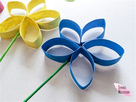 Easy Flowers from Toilet Paper Rolls - Jennie Masterson