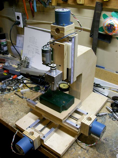 How to Make a Mini Milling Machine- Manual or CNC! : 14 Steps (with ...